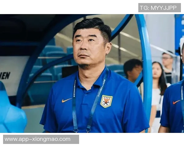 韩鹏谈球队现状:小将需通过训练争取上场机会泽卡高准翼暂无法参赛 韩鹏谈球队现状:小将需通过训练争取上场机会泽卡高准翼暂无法参赛