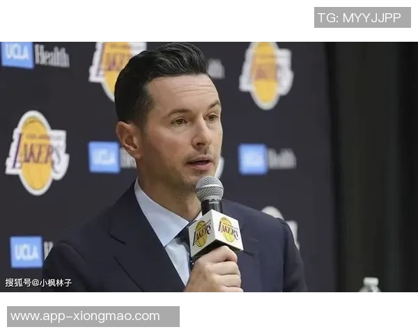 拉拉维亚谈防守挑战雷迪克鼓励我展现强硬风格 拉拉维亚谈防守挑战雷迪克鼓励我展现强硬风格