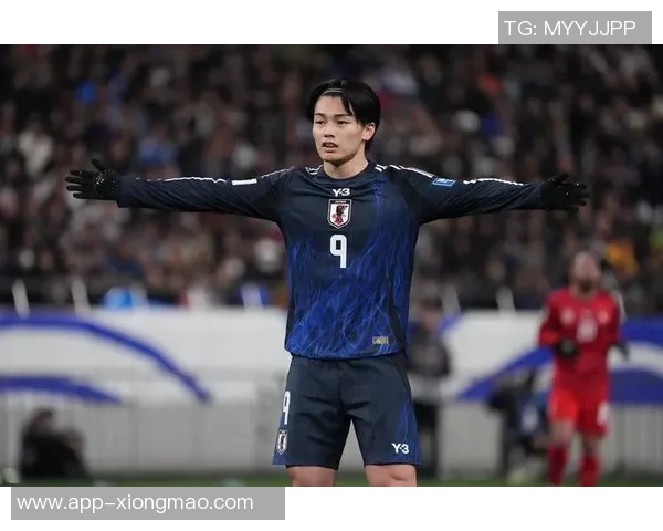 上田绮世梅开二度绝杀费耶诺德登顶荷甲射手王争夺战 上田绮世梅开二度绝杀费耶诺德登顶荷甲射手王争夺战