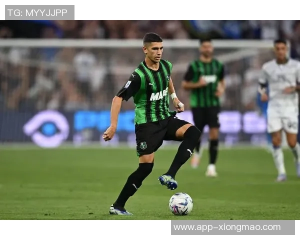 国米密切关注萨索洛中卫穆哈雷莫维奇尤文享有50转会分成 国米密切关注萨索洛中卫穆哈雷莫维奇尤文享有50转会分成