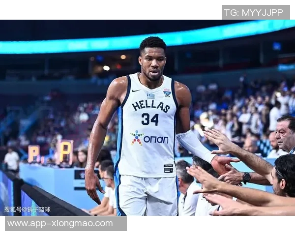 字母哥三分命中率高达67进化中的希腊怪兽引领雄鹿新篇章