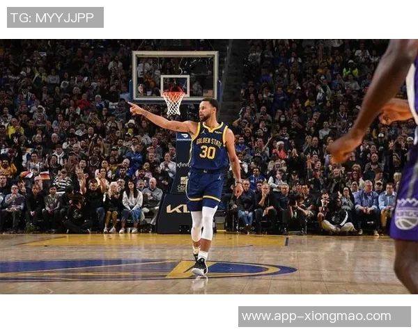 库里三节狂砍28分展现统治力期待常规赛精彩表现