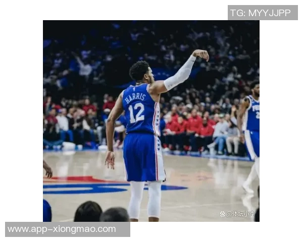 西蒙斯高效得分助力球队胜利豪泽状态低迷表现不佳