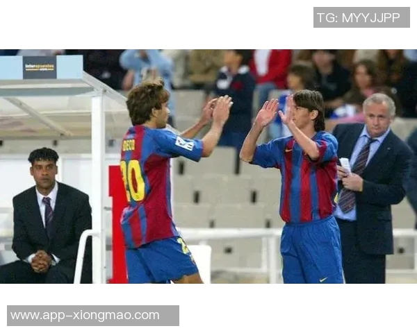 21年前的今天巴萨官方回顾梅西首秀的历史意义与辉煌旅程 21年前的今天巴萨官方回顾梅西首秀的历史意义与辉煌旅程